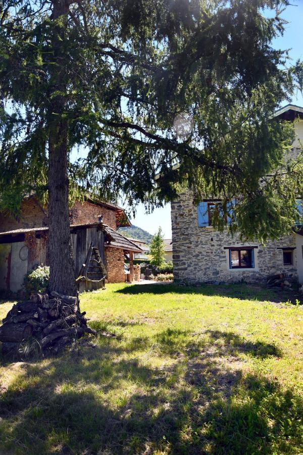 Adal-Berht Saint-Maximin (Isere) Exterior foto
